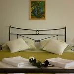 Ivona 2 * Trogir
