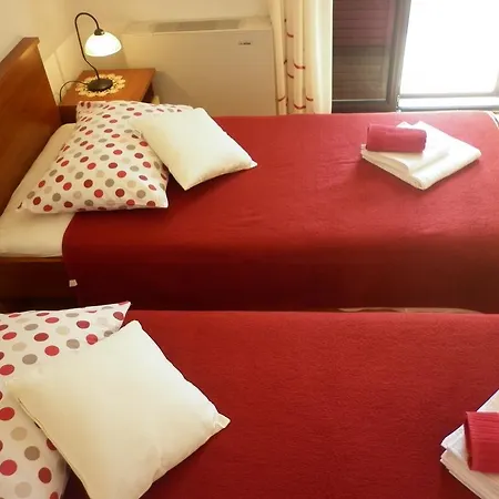 Apartmán Ivona 2 *