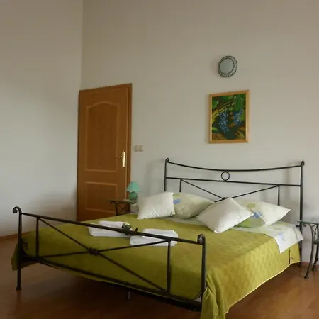 Ivona 2 Apartman