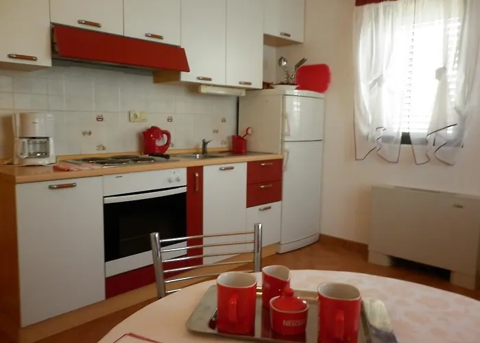Ivona 2 Trogir