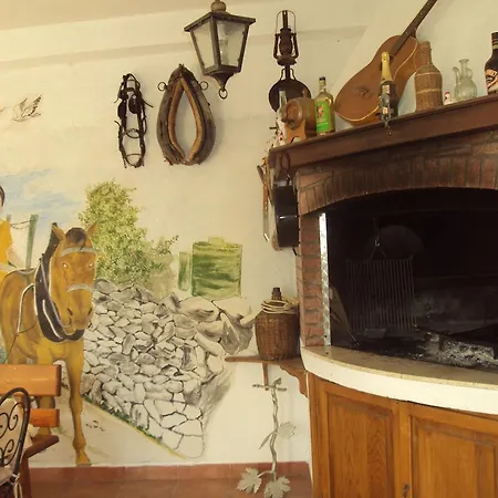 アパート Ivona 2 トロギール